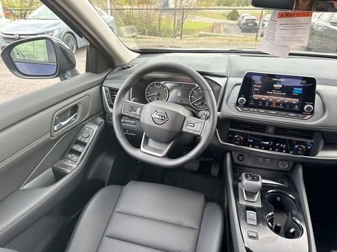 New 2026 Nissan Rogue Dark Armor image 18