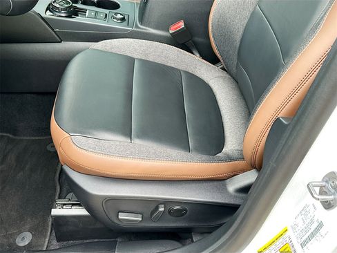 Used 2023 Ford Bronco Sport Outer Banks w/ Tech Package image 19