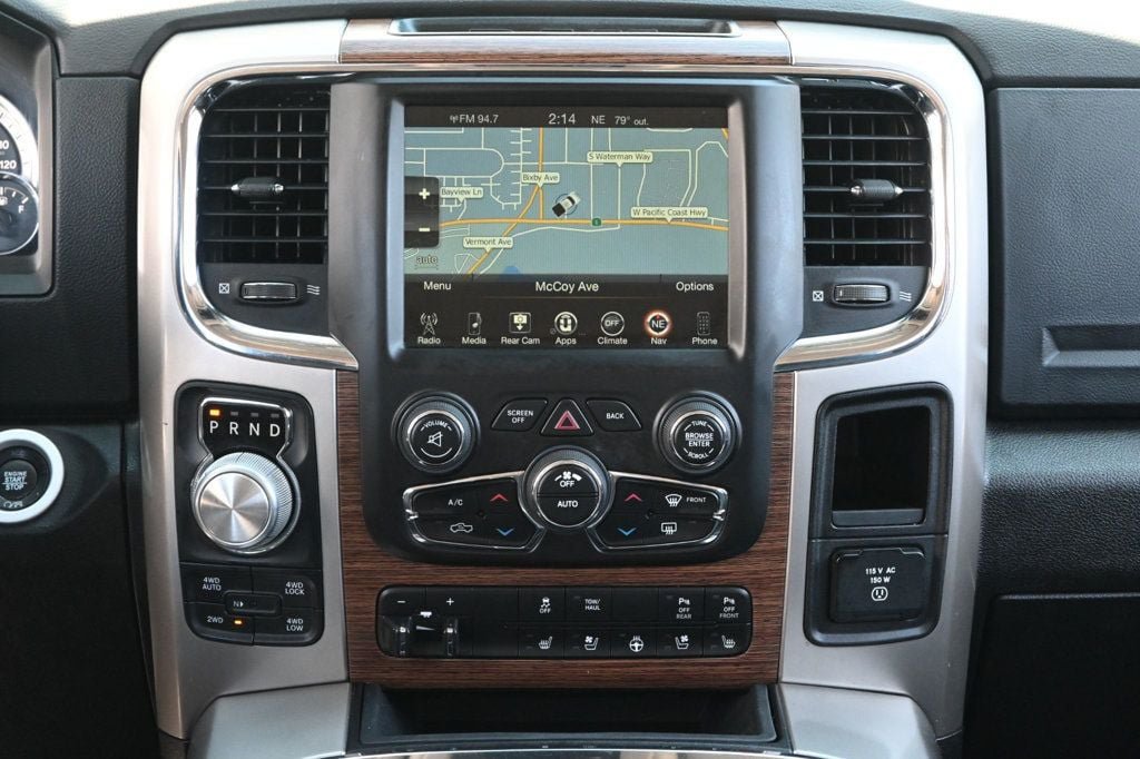 Used 2017 RAM 1500 Laramie w/ Convenience Group AWD/4WD image 13