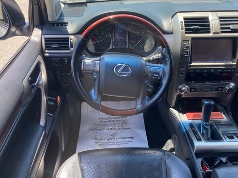 Used 2014 Lexus GX 460 w/ Premium Package AWD/4WD image 11