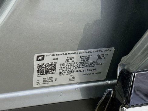 New 2025 Chevrolet Equinox EV RS w/ Active Safety Package 3 AWD/4WD image 37