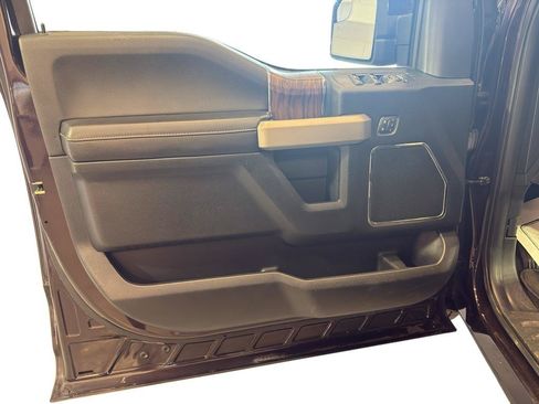 Used 2018 Ford F150 Lariat AWD/4WD image 15