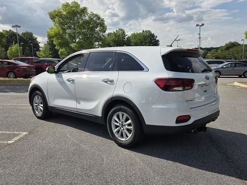 Used 2020 Kia Sorento LX FWD image 3