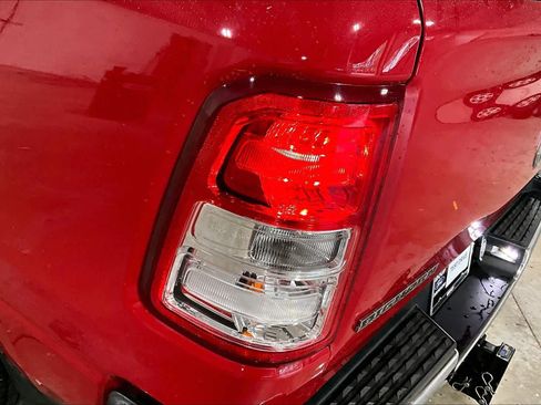 Used 2019 RAM 1500 Big Horn AWD/4WD image 27
