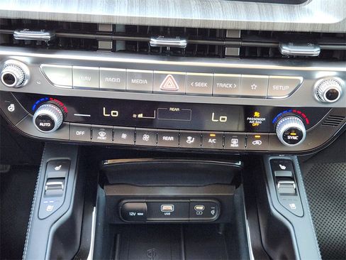 New 2025 Kia Telluride EX image 14