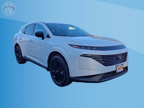 Used 2025 Nissan Murano SV image 6