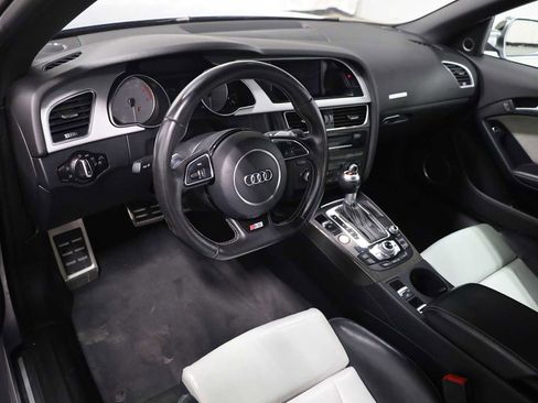 Used 2017 Audi S5 3.0T Cabriolet w/ Technology Package image 4