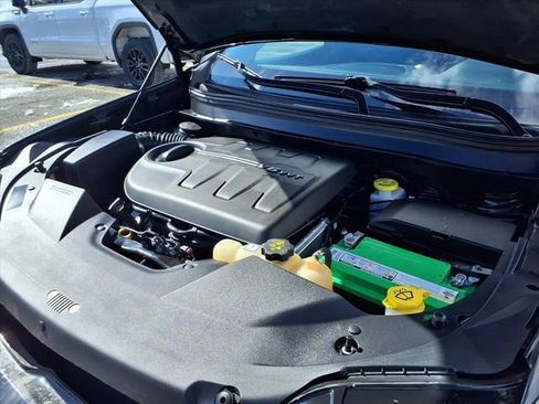 Used 2021 Jeep Cherokee Limited image 13