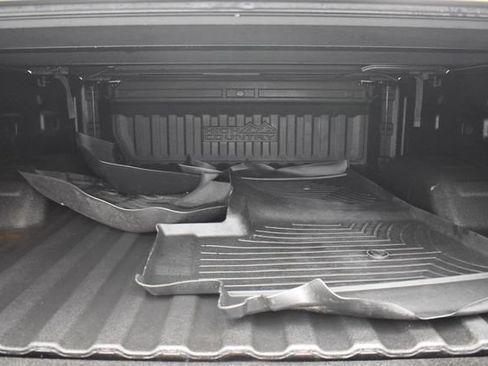 Used 2022 Chevrolet Silverado 2500 High Country w/ Z71 Off-Road Package AWD/4WD image 12