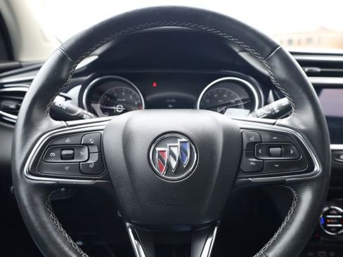 Used 2022 Buick Encore GX Essence w/ Experience Buick Package image 17