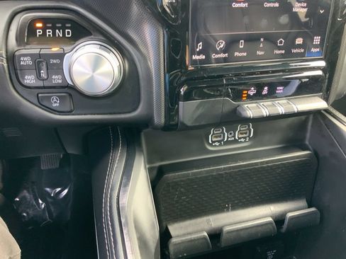 Used 2023 RAM 1500 Limited w/ Body Color Bumper Group AWD/4WD image 22