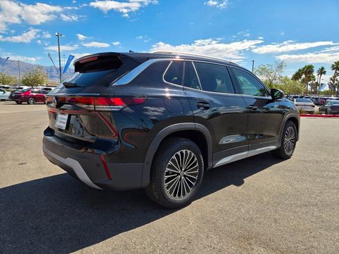 New 2026 Volkswagen Tiguan S FWD image 4