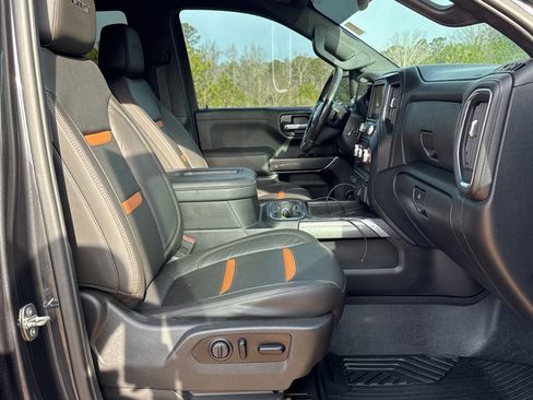 Used 2020 GMC Sierra 1500 AT4 w/ AT4 Premium Package image 29