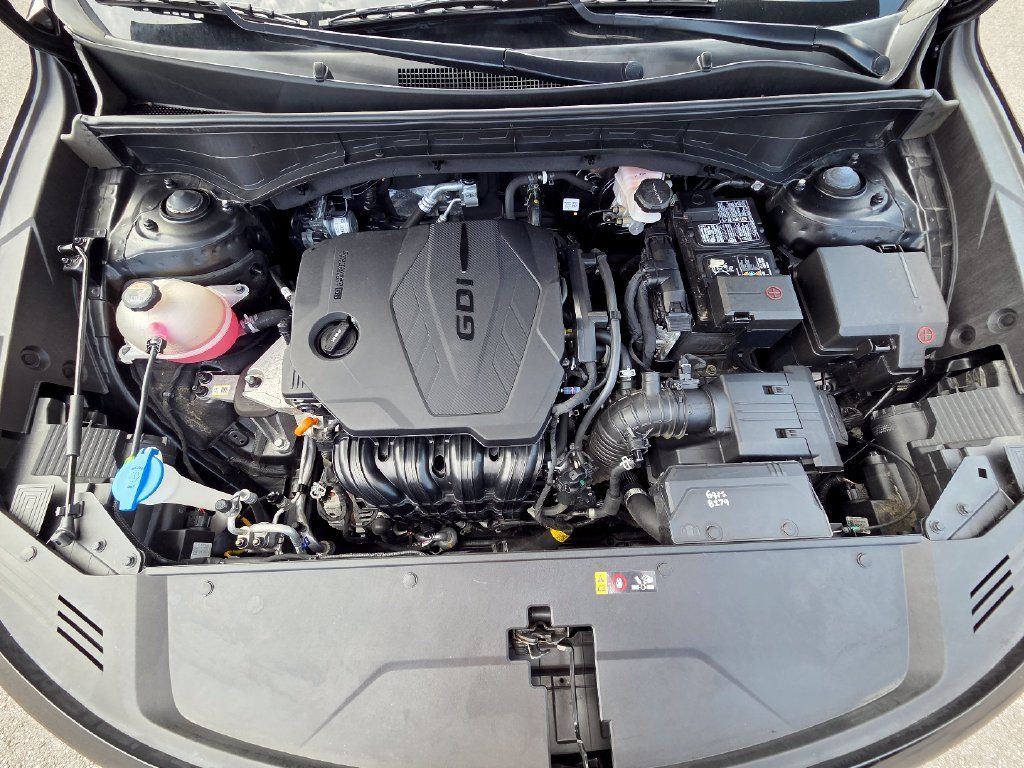 Used 2023 Kia Sorento LX AWD/4WD image 26
