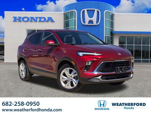 Used 2024 Buick Encore GX Preferred w/ Comfort Package AWD/4WD image 1