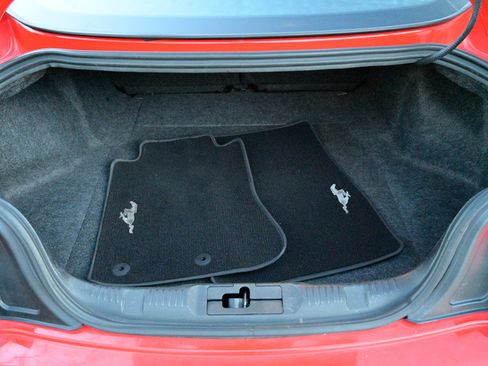 Used 2017 Ford Mustang GT w/ Interior & Wheel Package image 34