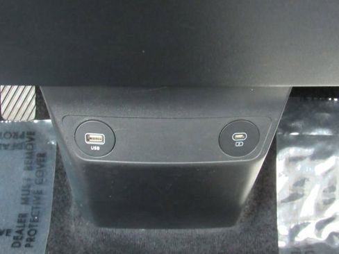 Used 2023 Kia EV6 Wind image 45