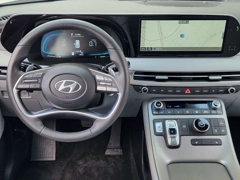 Used 2025 Hyundai Palisade SEL image 21
