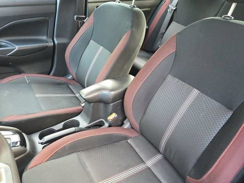Used 2024 Nissan Versa SR FWD image 13