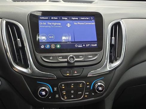 Used 2023 Chevrolet Equinox LT image 22