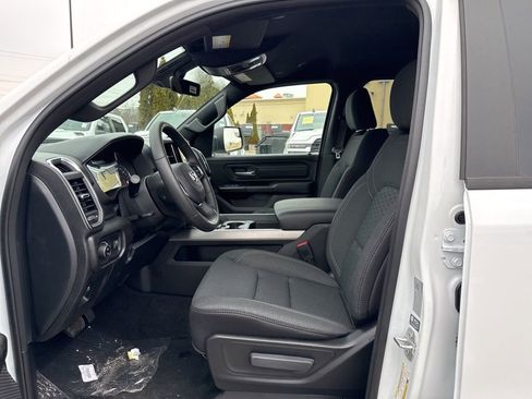 New 2026 RAM 1500 Express image 17