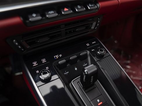 Certified 2021 Porsche 911 Turbo S image 16