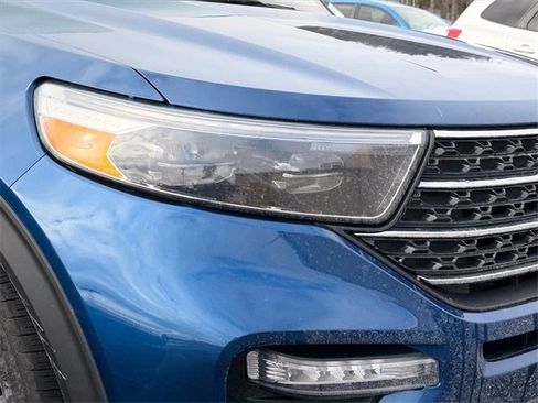 Used 2021 Ford Explorer XLT w/ Equipment Group 202A image 20