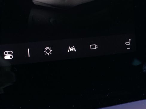 Certified 2025 Cadillac Escalade Premium Luxury image 21