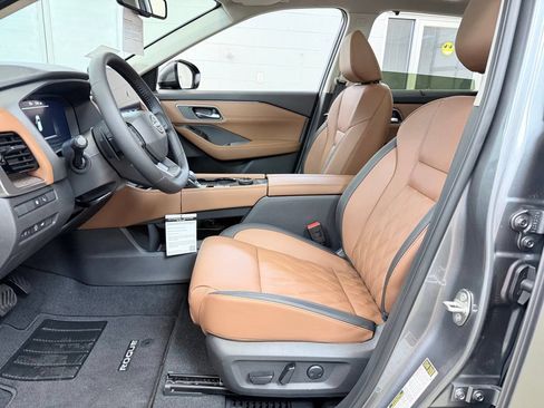 New 2026 Nissan Rogue Platinum w/ Platinum Premium Package AWD/4WD image 13