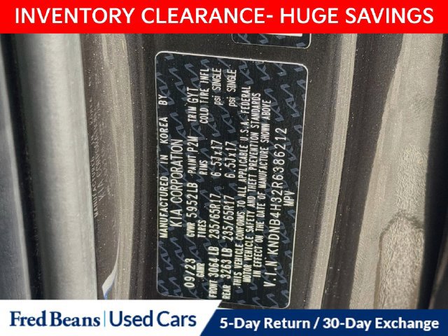 Used 2024 Kia Carnival LX FWD image 30