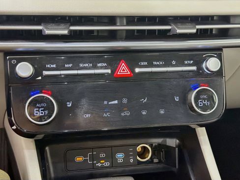 Used 2025 Hyundai Tucson SEL FWD image 22