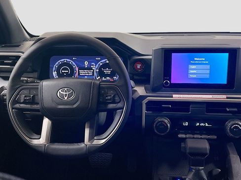 New 2026 Toyota Tacoma TRD Off-Road AWD/4WD image 18