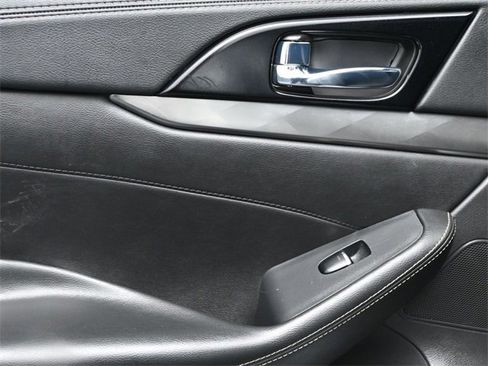 Used 2020 Nissan Maxima 3.5 SL w/ Floor Mat Group image 16