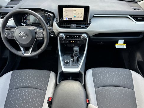 New 2025 Toyota RAV4 XLE w/ Convenience Package image 11