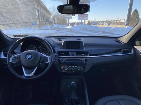 Used 2017 BMW X1 xDrive28i image 23