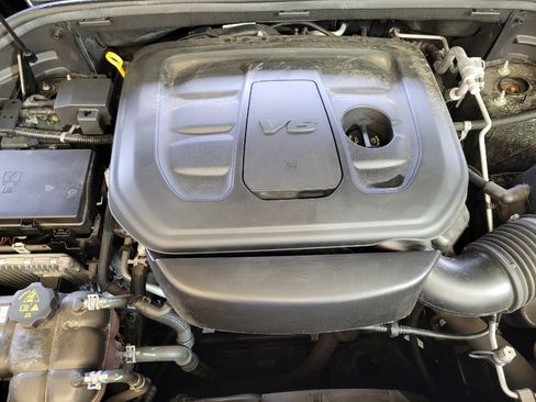 Used 2021 Jeep Grand Cherokee Limited w/ Premium Lighting Group image 30