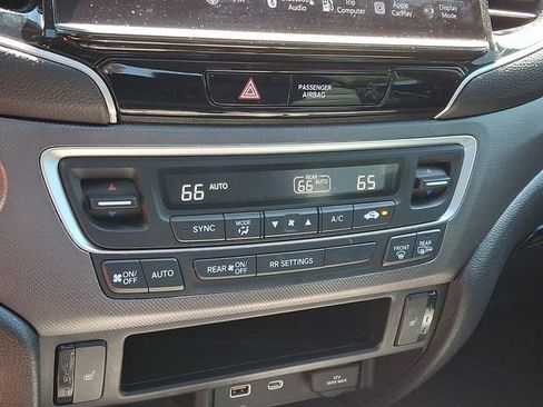 Used 2025 Honda Ridgeline RTL image 16