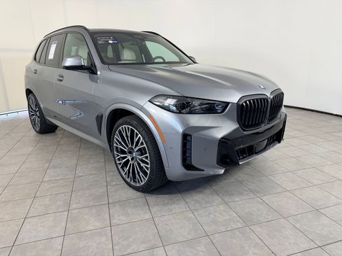 Certified 2026 BMW X5 xDrive40i image 7