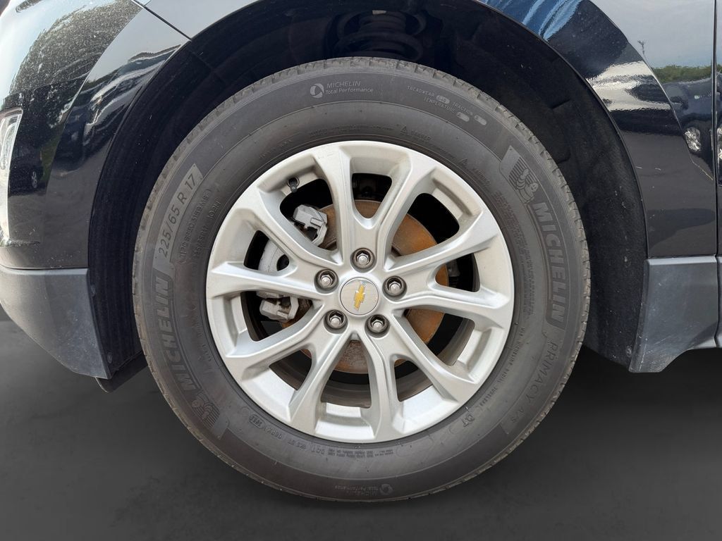 Used 2021 Chevrolet Equinox LT w/ Driver Convenience Package FWD image 13
