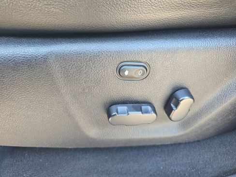 Used 2003 Lincoln Navigator Luxury AWD/4WD image 28