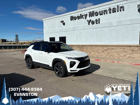 Used 2023 Chevrolet TrailBlazer RS w/ Convenience Package image 1