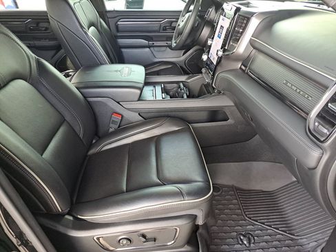 Used 2024 RAM 1500 Limited AWD/4WD image 19