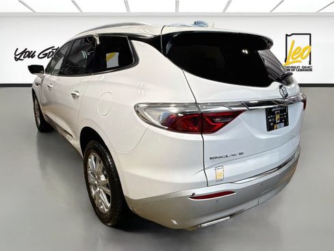 Used 2023 Buick Enclave Essence w/ Experience Buick Package FWD image 7