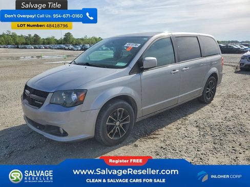 Used 2018 Dodge Grand Caravan SE image 1