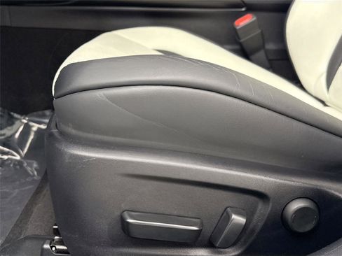 Used 2024 Lexus IS 350 F Sport w/ Navigation Package image 29