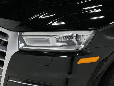 Used 2019 Audi Q5 3.0T Premium Plus AWD/4WD image 33