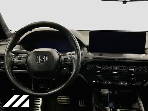 Used 2025 Honda Accord Sport image 22