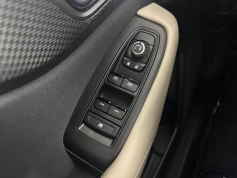 Used 2021 Subaru Outback Premium image 38