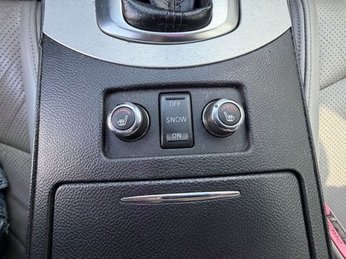 Used 2009 INFINITI G37 x Sedan AWD/4WD image 12