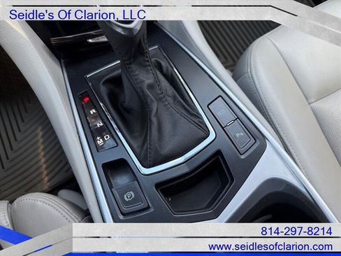 Used 2013 Cadillac SRX Luxury image 22